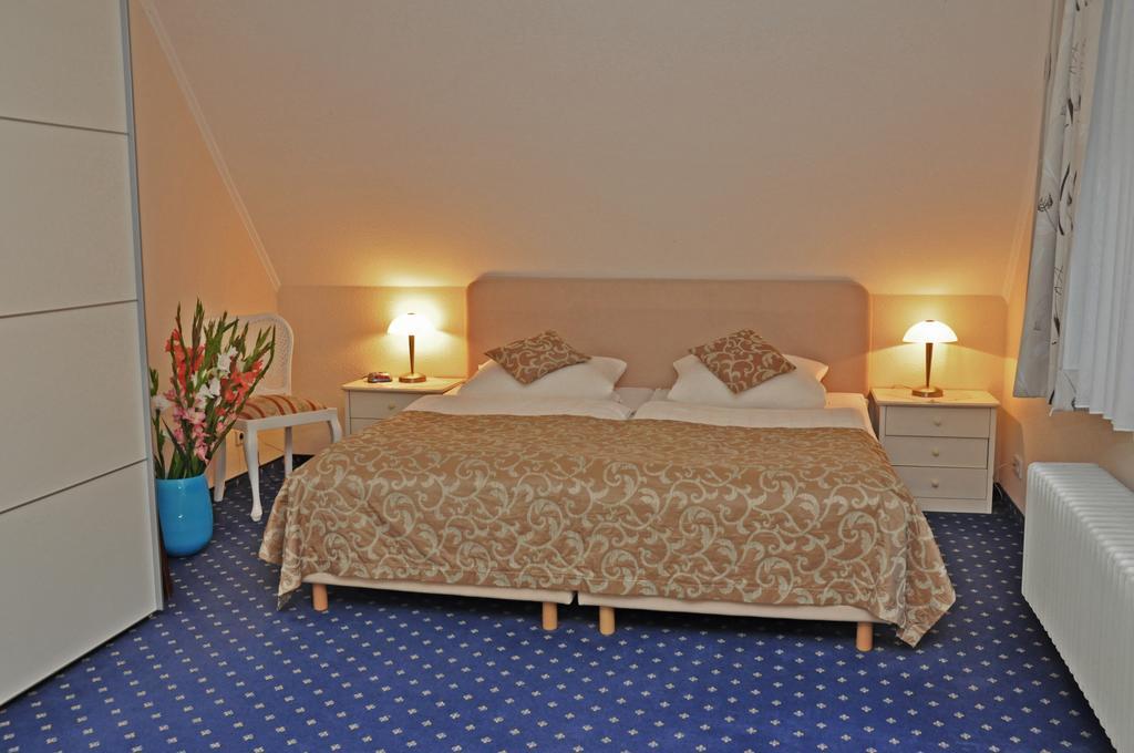 Hotel Garni Kristinenhof バート・ツヴィッシェンアーン 部屋 写真